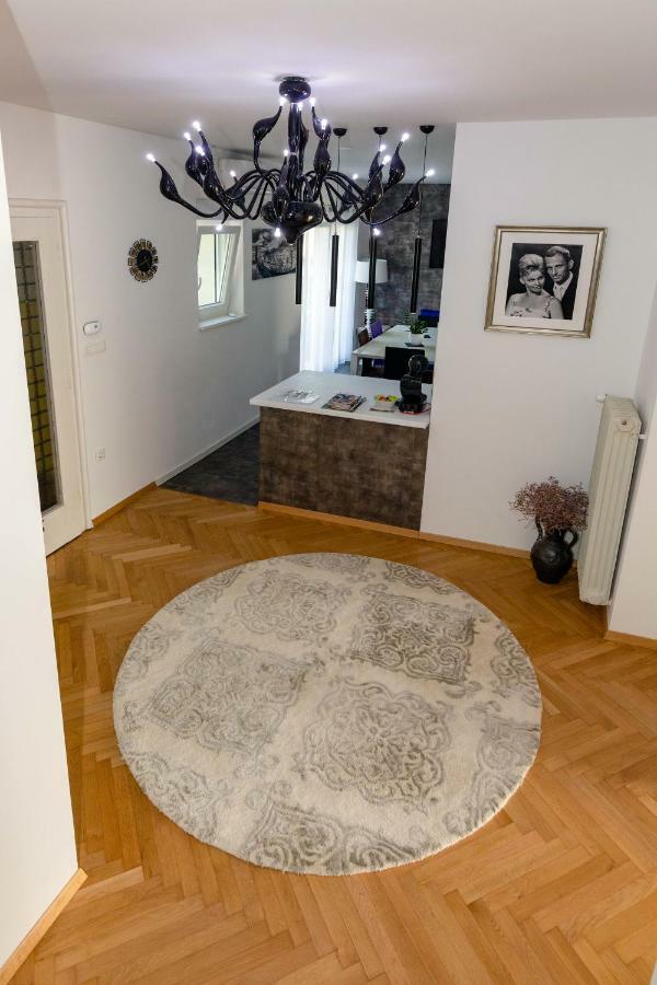 Vila Marija Appartement Ljubljana Buitenkant foto